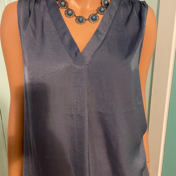 Beautiful philosophy tunic NWT large - Picture 3 of 8